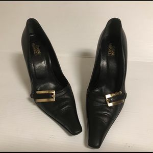 Versace shoes size 39